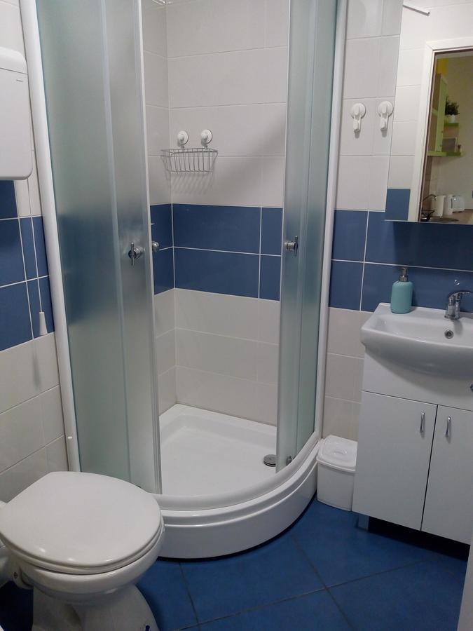 Studio Jolie Apartment โนวีซาด ภายนอก รูปภาพ